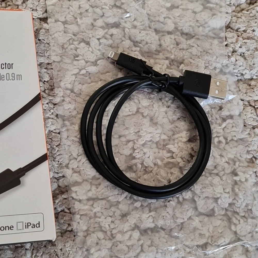 USB CABLE